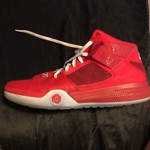 Adidas D Rose 773 IV Men’s Basketball shoe